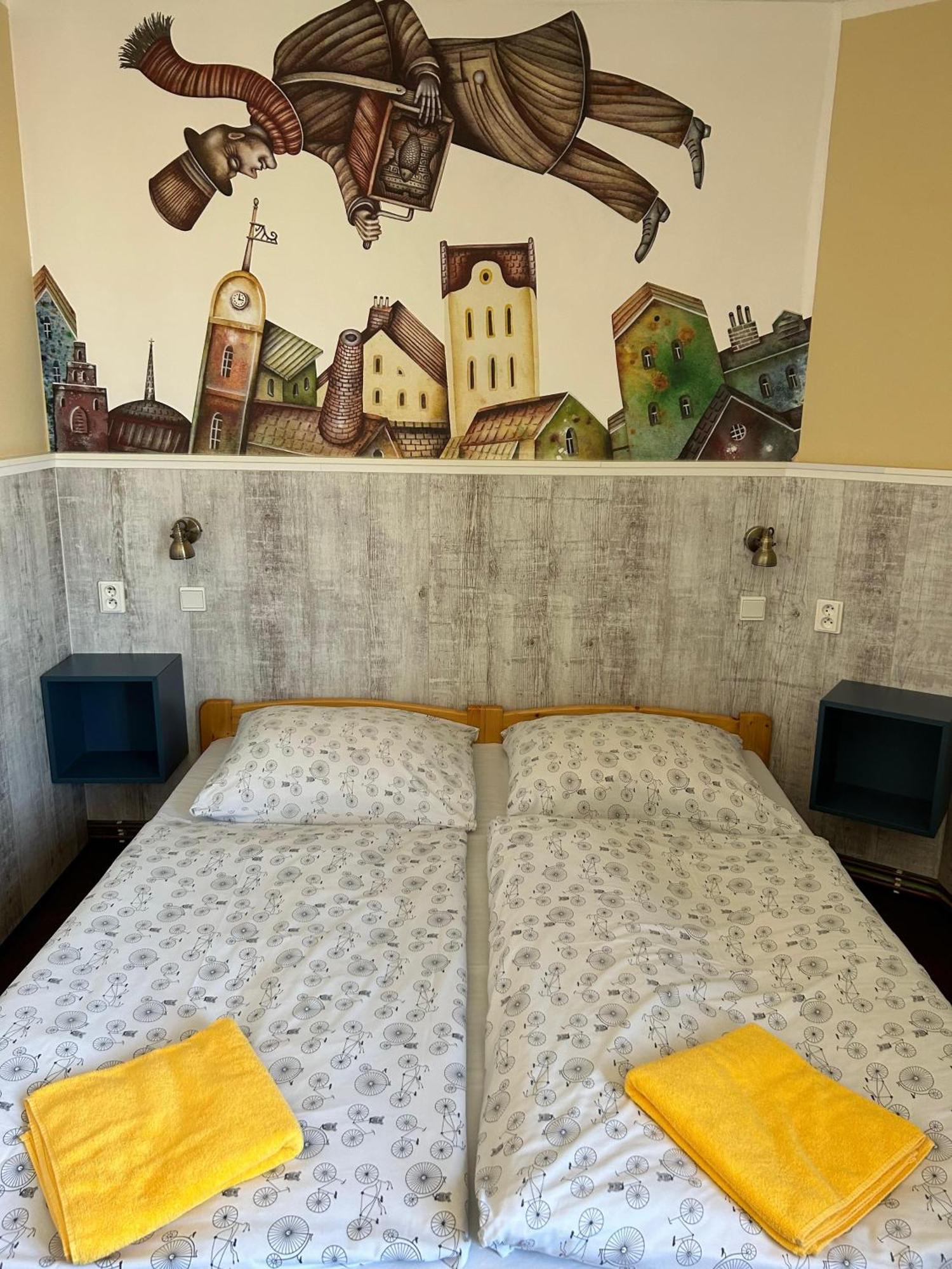Hostel Downtown Прага Экстерьер фото